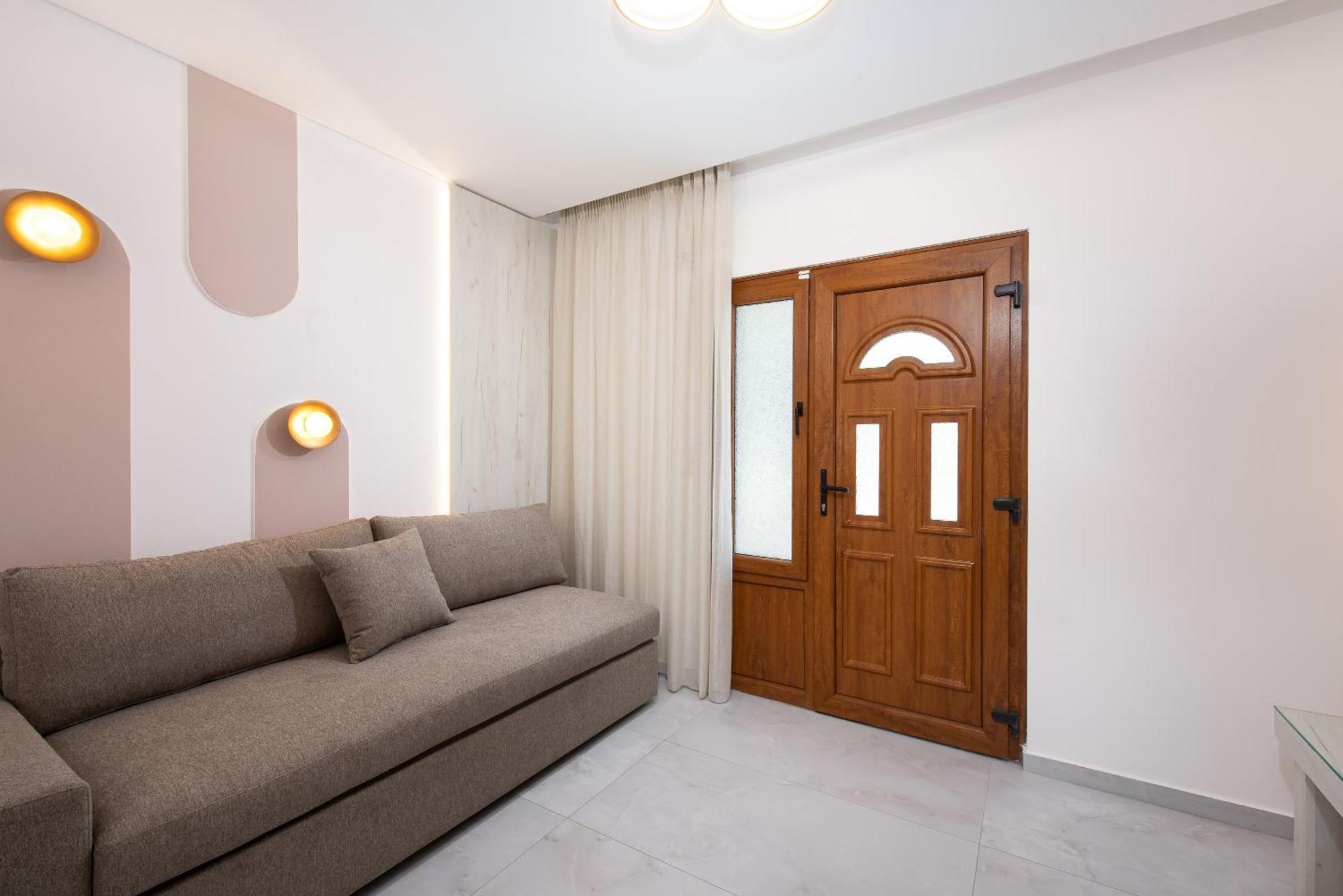 Olivento Beach Front Suites Потос Экстерьер фото