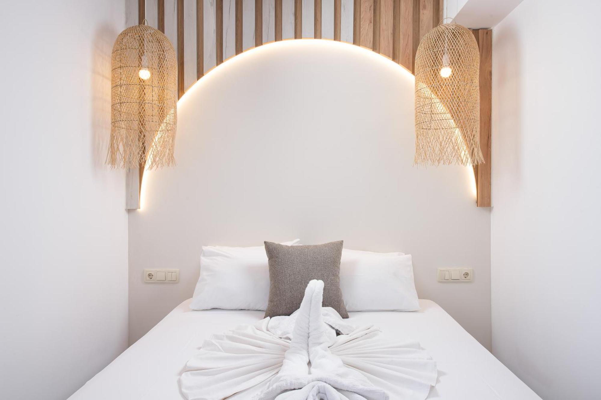 Olivento Beach Front Suites Потос Экстерьер фото