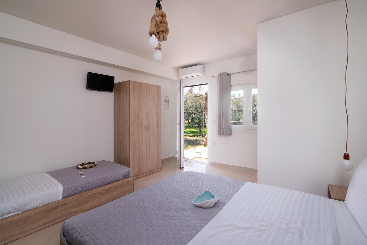 Olivento Beach Front Suites Потос Экстерьер фото